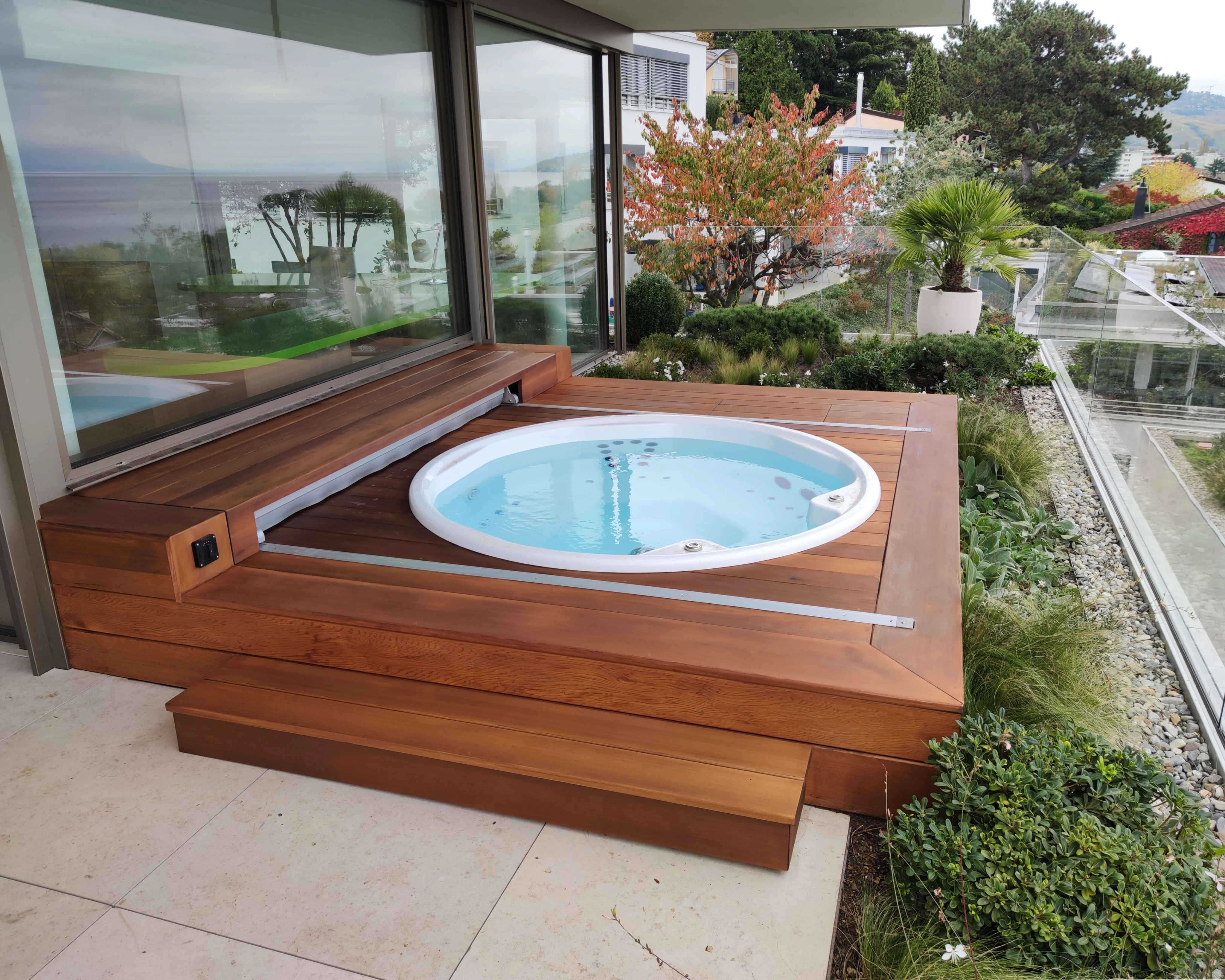 Entourage jacuzzi